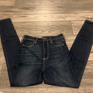 hollister high rise jeans